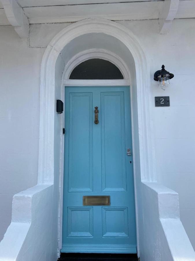 ワージング Warwick House - Stunning House With Terrace And Sea Views, Sleeps 11ヴィラ エクステリア 写真