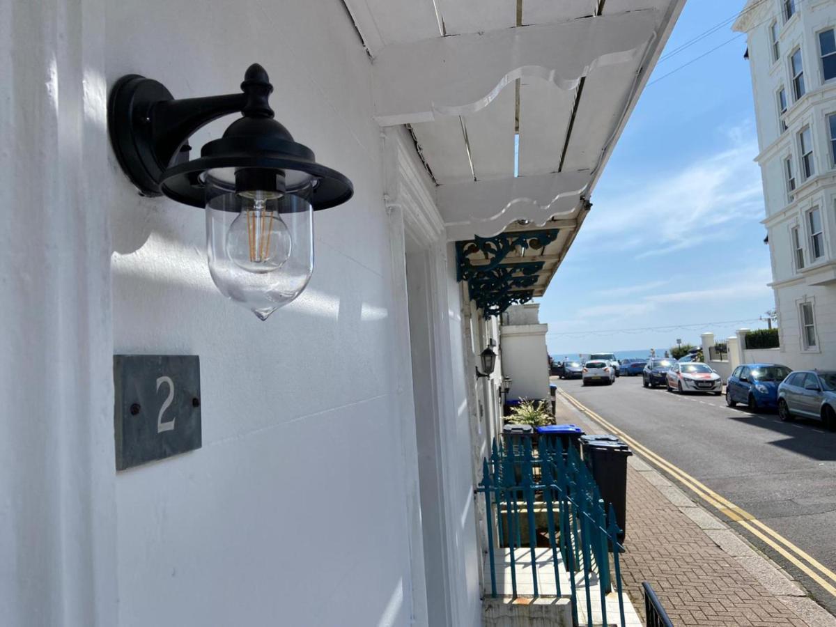 ワージング Warwick House - Stunning House With Terrace And Sea Views, Sleeps 11ヴィラ エクステリア 写真