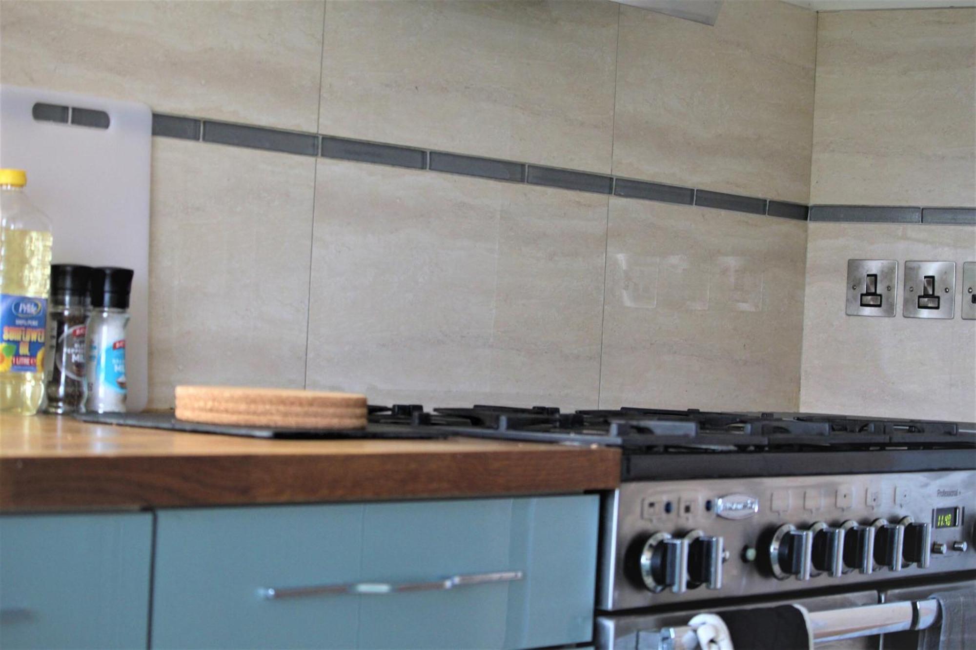 ワージング Warwick House - Stunning House With Terrace And Sea Views, Sleeps 11ヴィラ エクステリア 写真