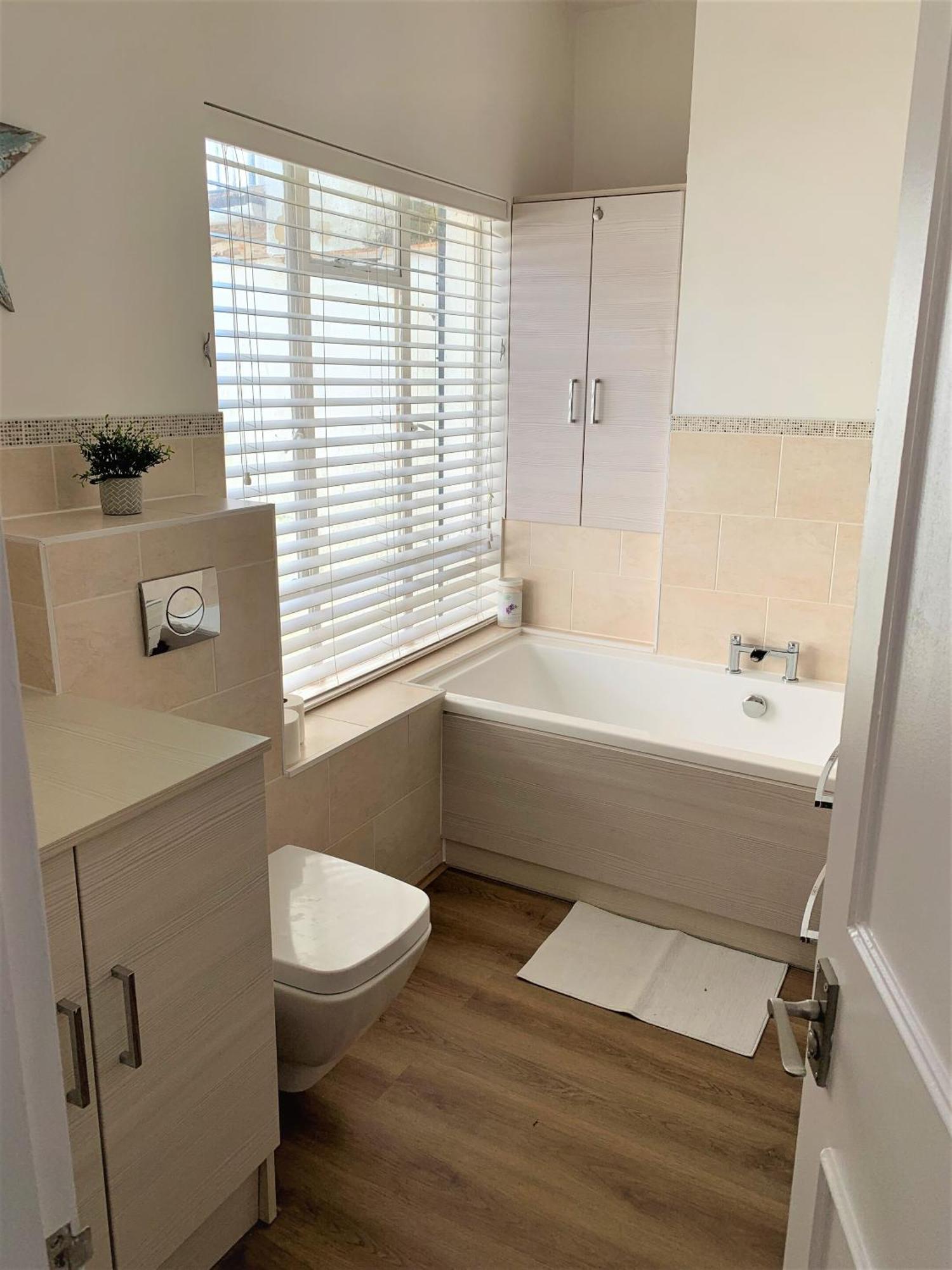 ワージング Warwick House - Stunning House With Terrace And Sea Views, Sleeps 11ヴィラ エクステリア 写真